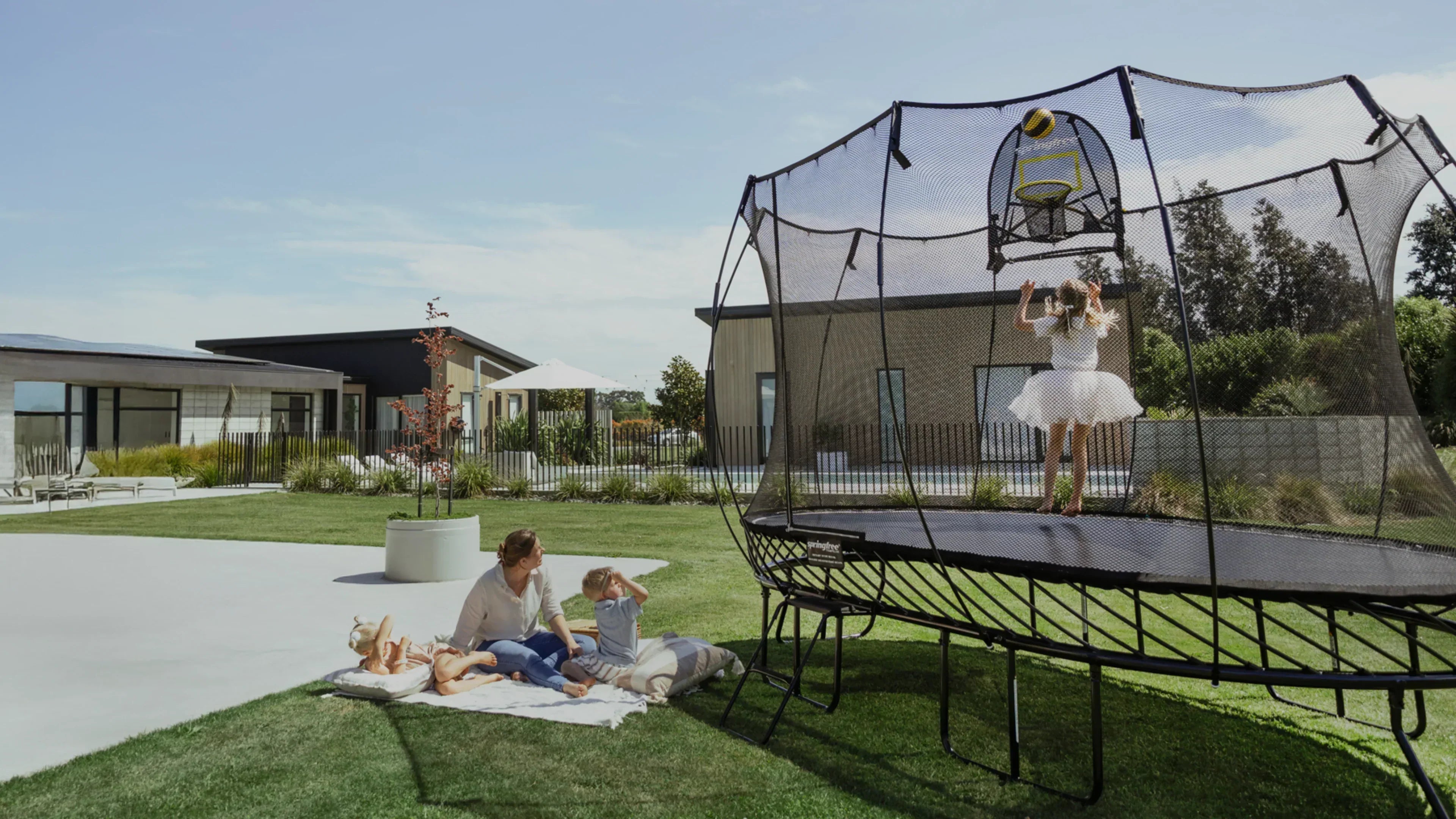 Trampoline Age Guidelines When Can Your Kids Jump? (Updated)