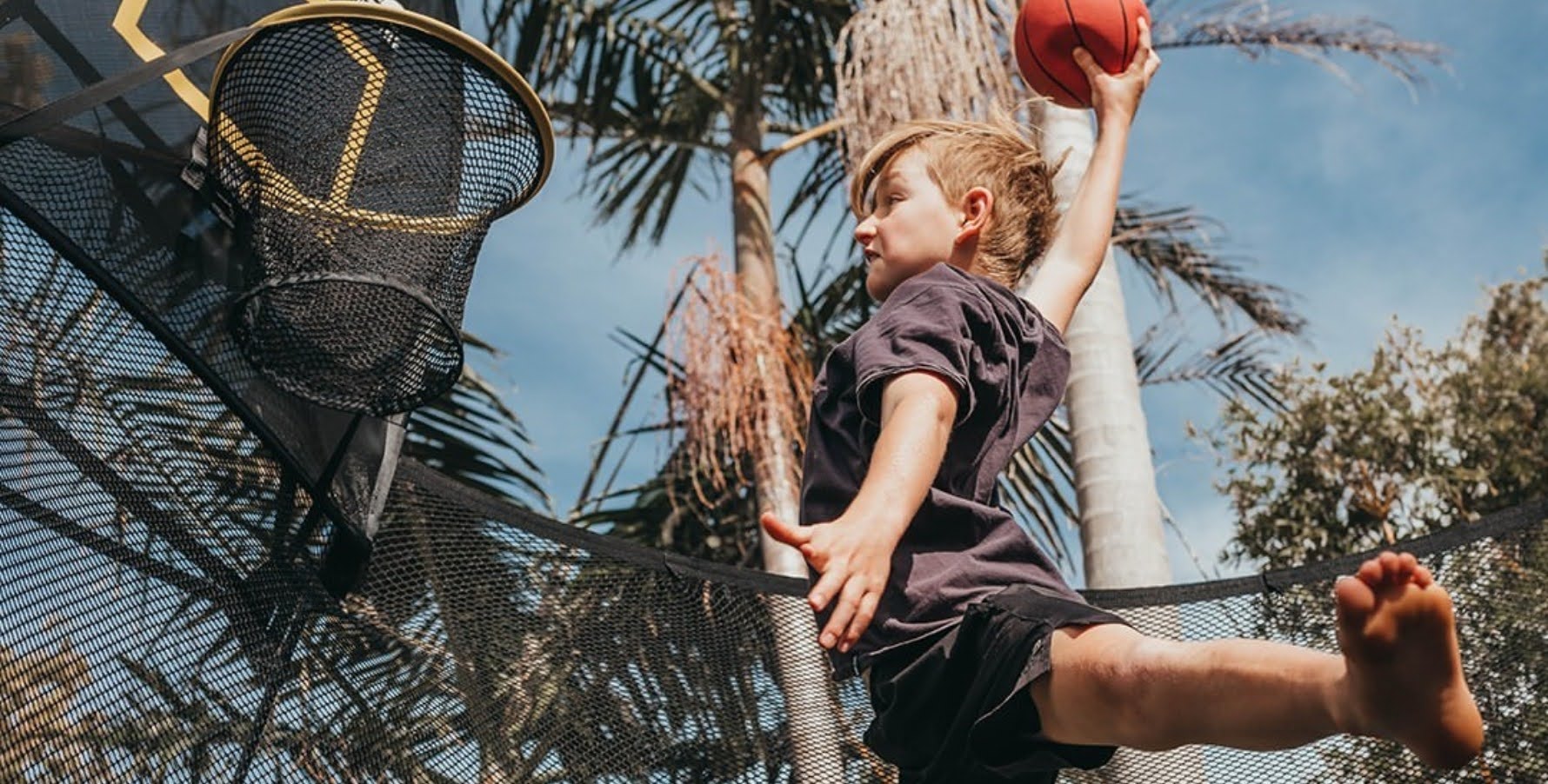 Can You Jump on a Trampoline After Eating?